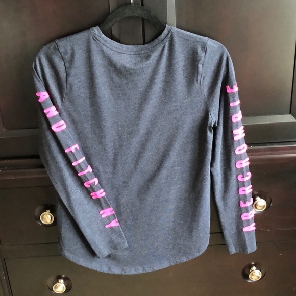 Abercrombie & Fitch Girls Long Sleeve T-shirt - Picture 2 of 2